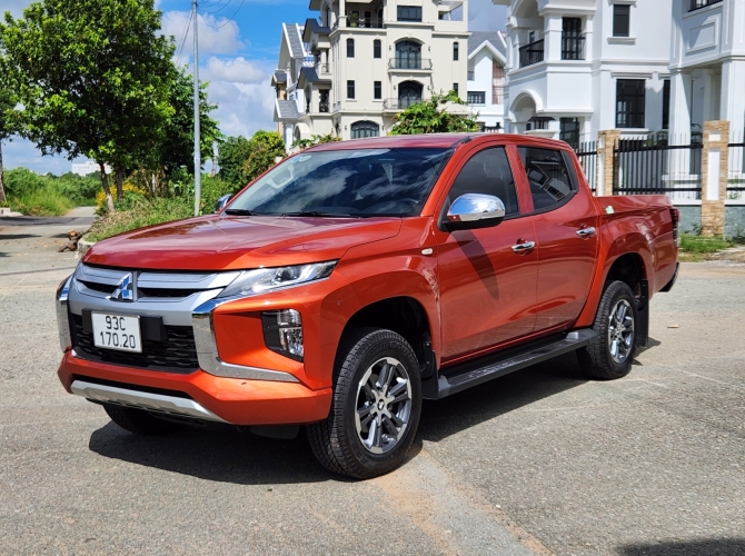 Mitsubishi Triton 2023