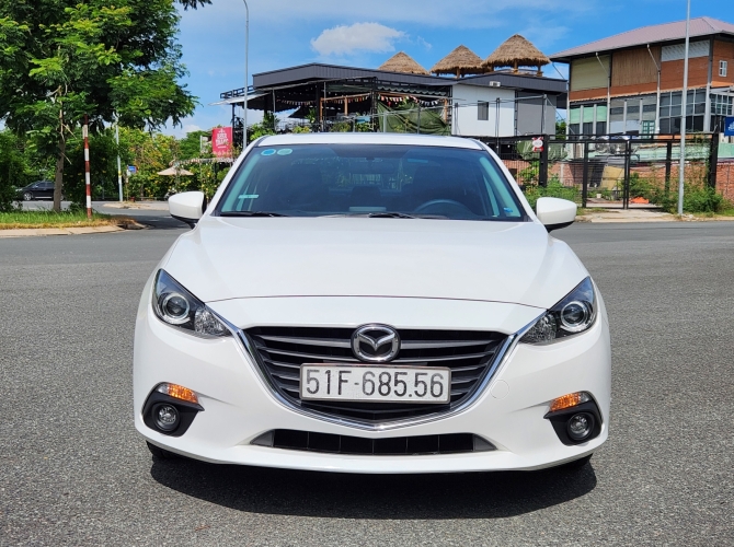 Mazda 3 sedan 2016