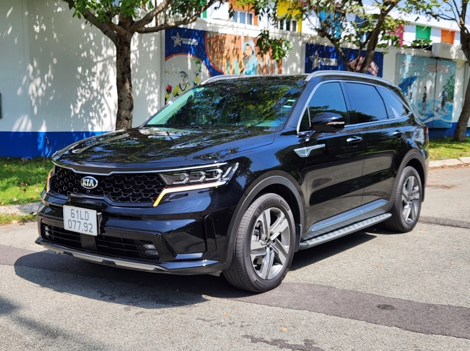 KIA Serento 2021 Signature  6 chỗ