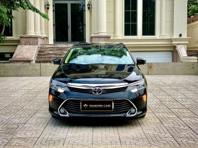 Toyota Camry 2.0E 2018