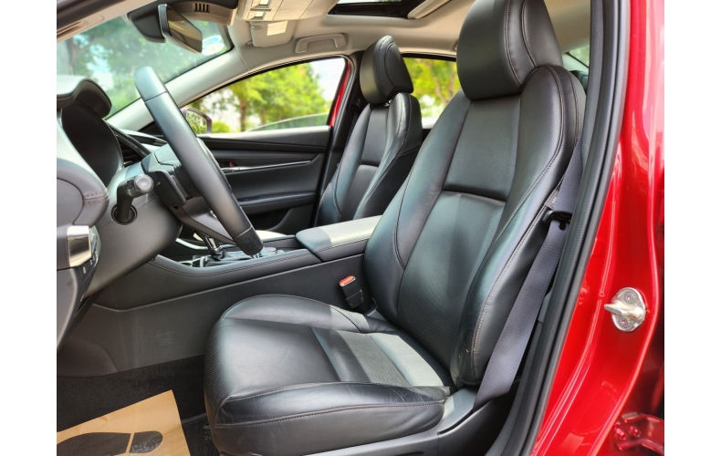 Mazda 3 1.5 Premium 2021