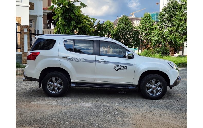 ISUZU MU-X 2016
