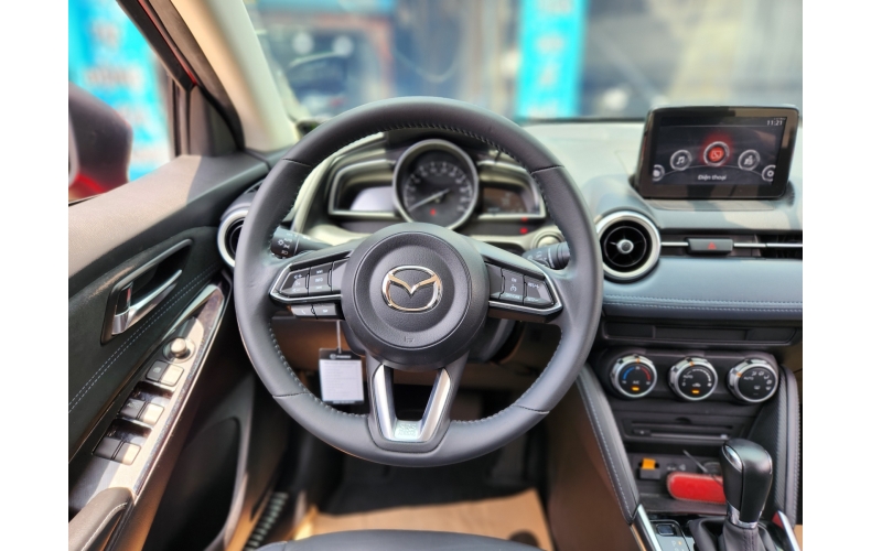 Mazda 2 2021