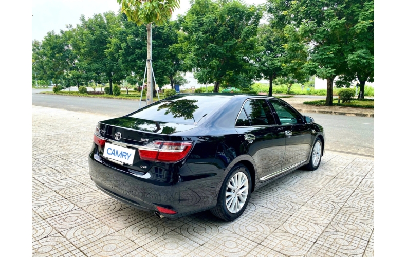 Toyota Camry 2.0E 2018