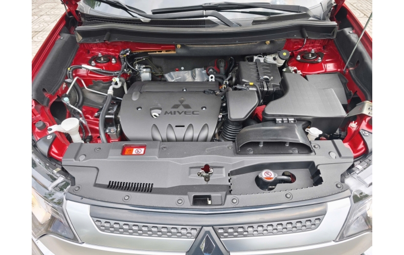Mitsubishi Outlander CVT 2020