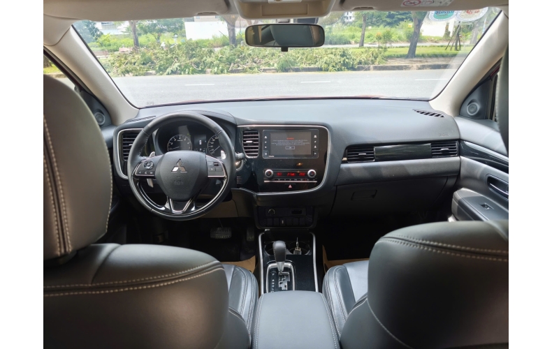 Mitsubishi Outlander CVT 2020