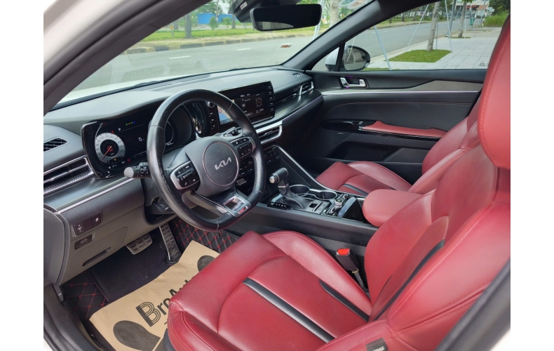 Kia K5 GT Line 2022