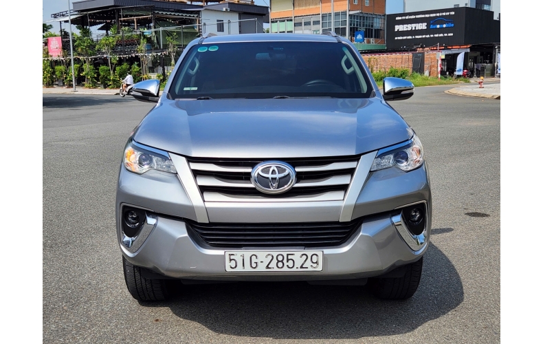 Toyota Fortuner 2017 máy dầu