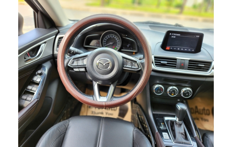 Mazda 3 2019