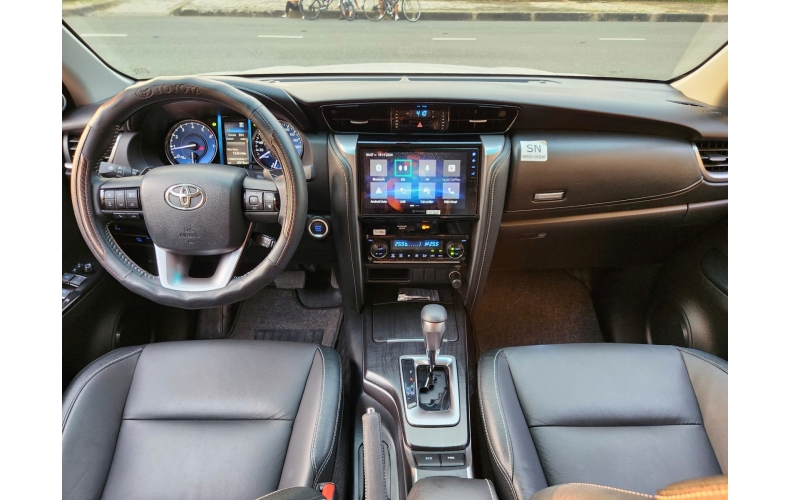 Toyota Fortuner 2024 Máy Xăng 1 cầu